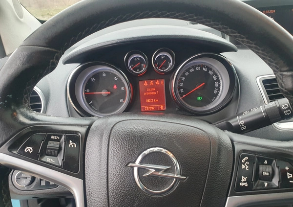 Opel Meriva cena 20000 przebieg: 227221, rok produkcji 2010 z Piotrków Kujawski małe 277